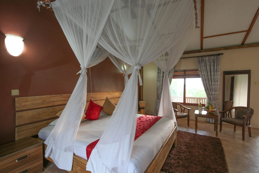 pakuba-safari-lodge