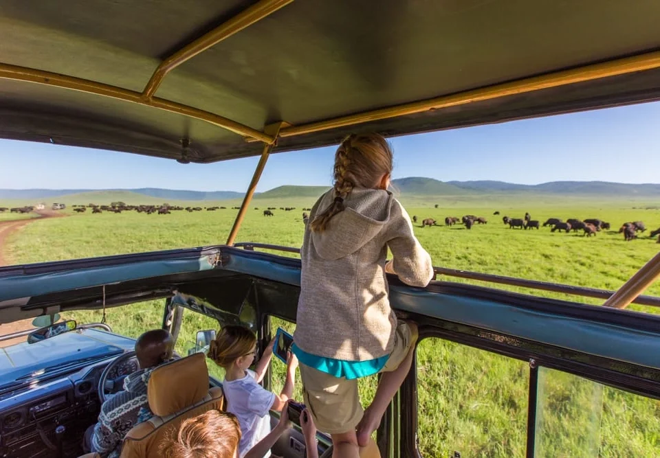 uganda-family-safari-guide