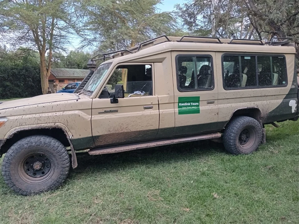 uganda-rwanda-burundi-adventure
